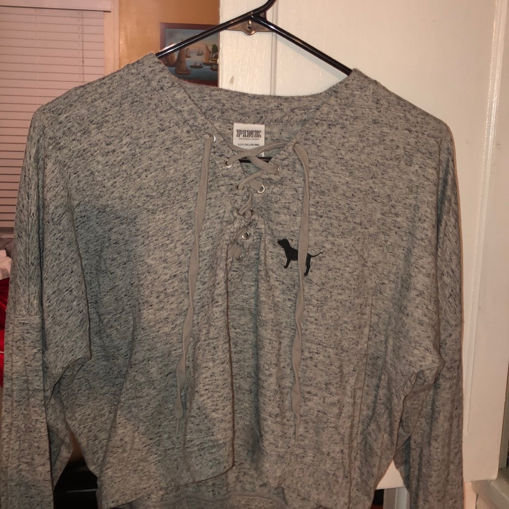 VS Pink Long Sleeve Crop